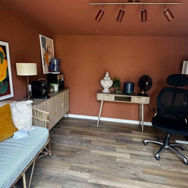 3.6m x 3m Contemporary interior