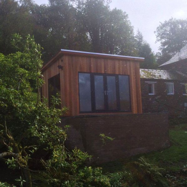 4.8m x 4m Artist’s Studio with bespoke overhang