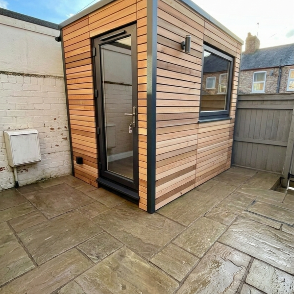 QuadPod Micro door left wall