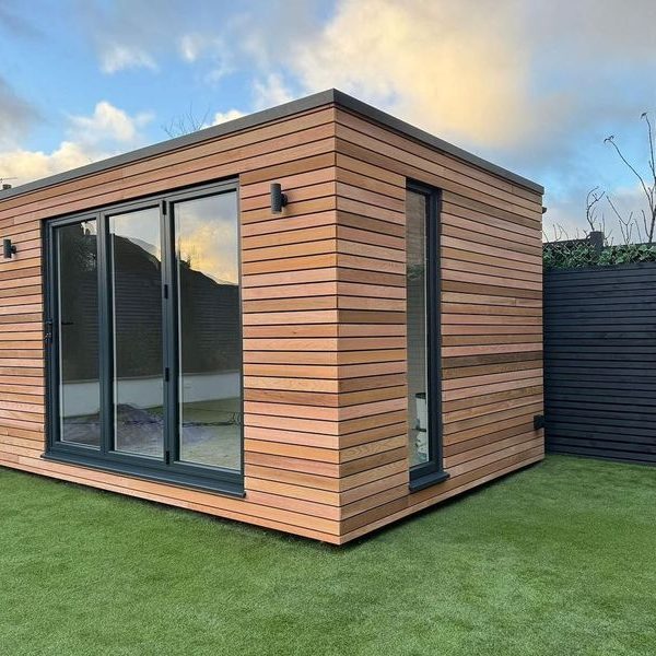 4.2 x 2.4m bespoke contemporary cubed with aluminium bifolding doors, fixed full height windows and outside lights