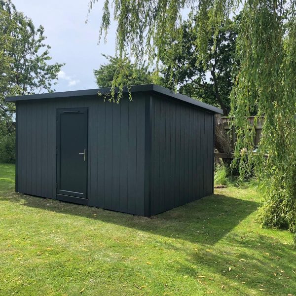 3.6m x 3m Urban workshop/store in granite